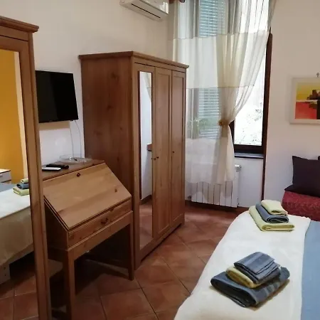Bed & Breakfast Note Di Notte *